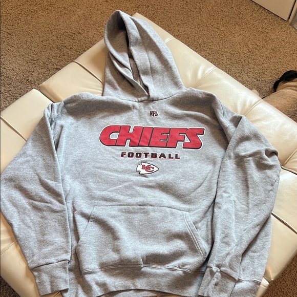 NFL Tops - NFL Gray and Red Chiefs Hoodie